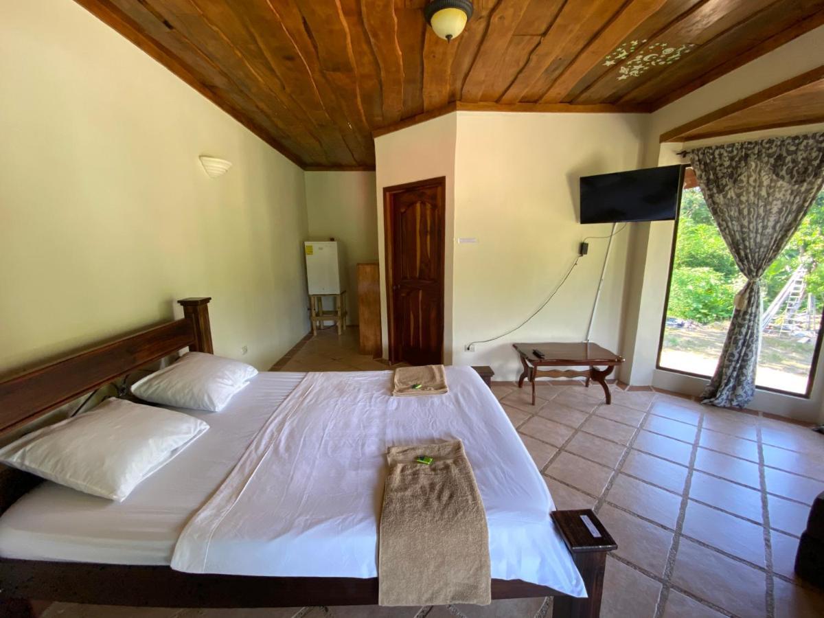 Bahia Ballena Rooms Uvita Exteriör bild